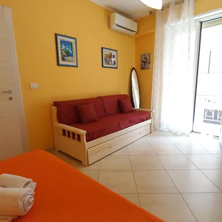 La Casa Di Lory Apartament *