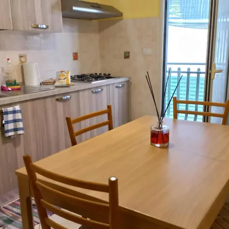 La Casa Di Lory Appartement *